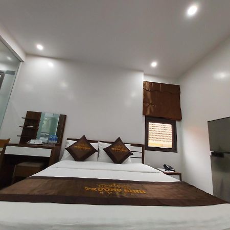 Truong Sinh Hotel Hai Phong Exteriör bild